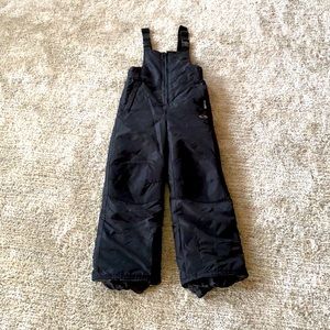 Snow pants